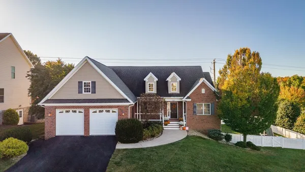 $569,900 | 322 Melvin Circle, Bridgewater, VA 22812