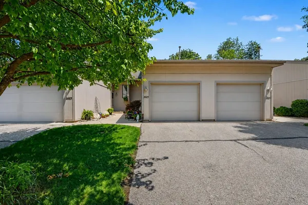 $240,000 | 2685 Limestone Lane Northeast, Grand Rapids, MI 49525