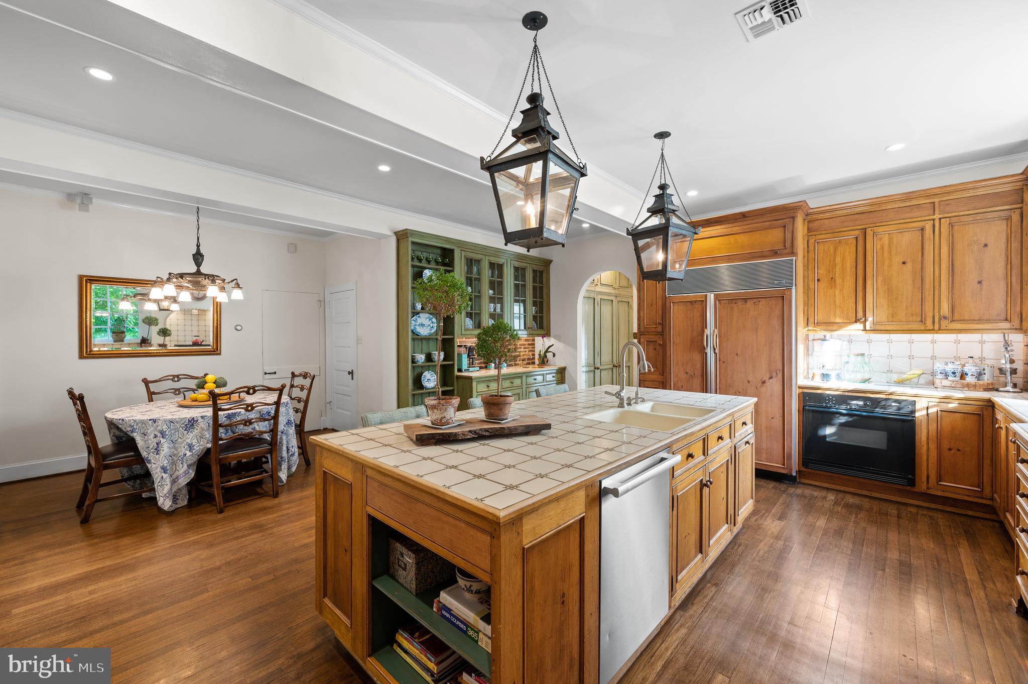 4 Welwyn Road Wayne, PA 19087 - Photo 18 of 81