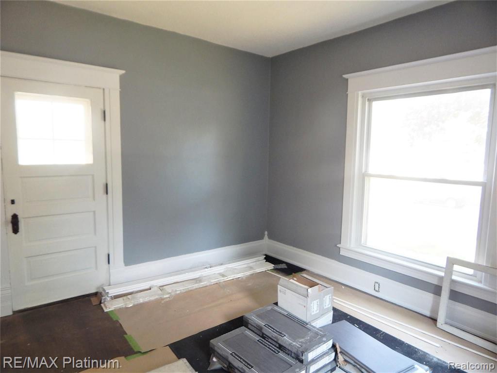 116 Jewett Street Howell, MI 48843 - Photo 11 of 66