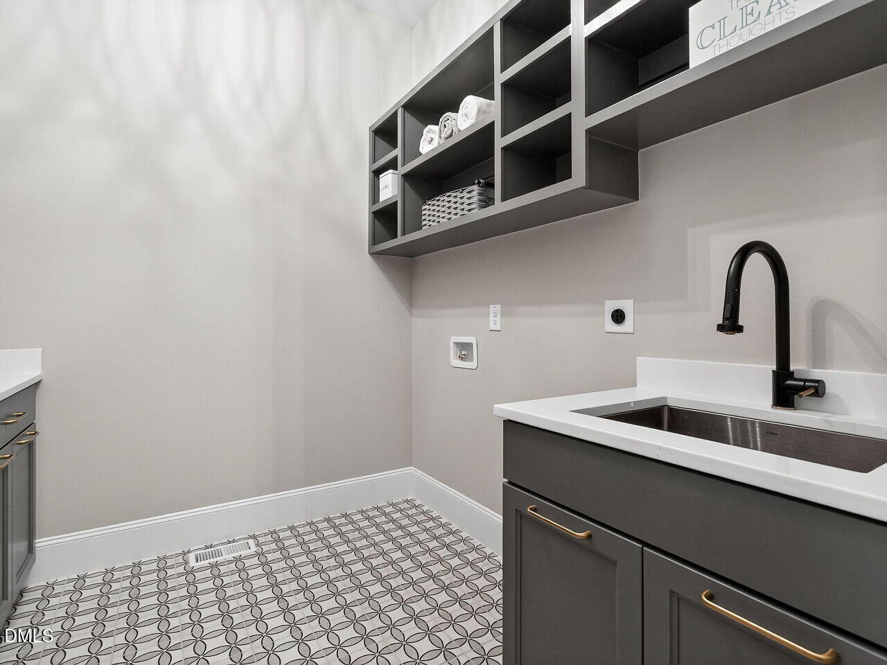 913 Harrison Ridge Road Wake Forest, NC 27587 - Photo 43 of 49 033-1280x960-laundry-room