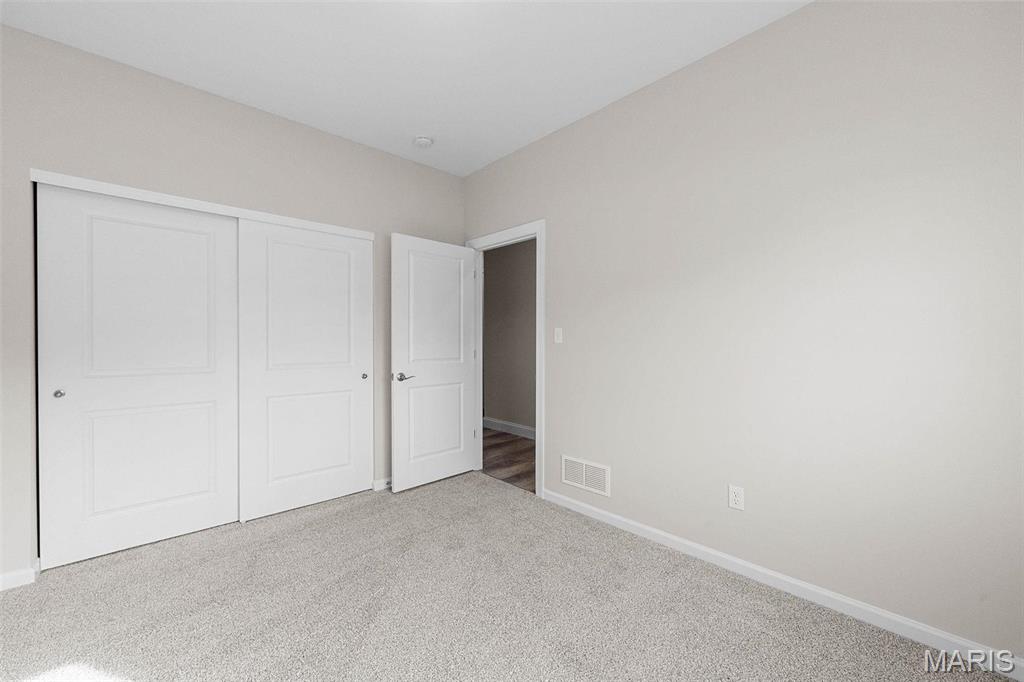 887 Walter Way Washington, MO 63090 - Photo 18 of 21