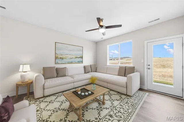 $247,518 | 887 Walter Way, Washington, MO 63090