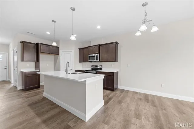 $247,518 | 887 Walter Way, Washington, MO 63090