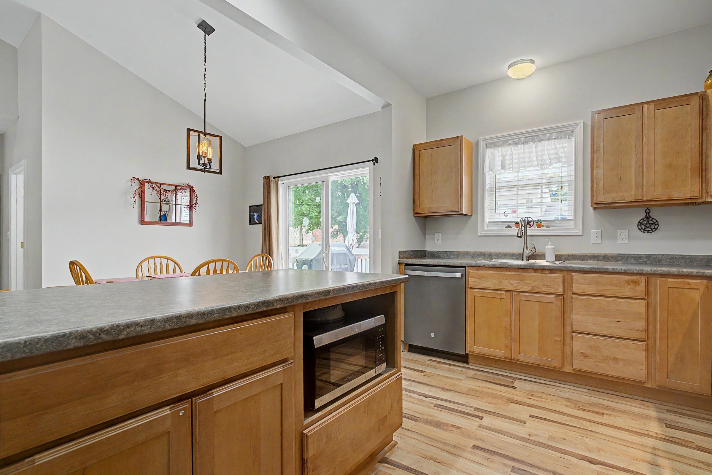 5 Nola Avenue Rochester, NH 03867 - Photo 16 of 32