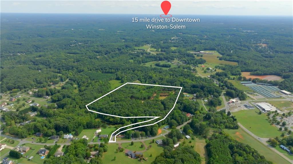 732-4 Mountain View Road King, NC 27021 - Photo 3 of 28