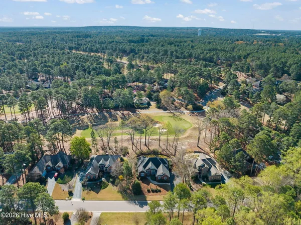 $740,000 | 16 McNish Road, Southern Pines, NC 28387