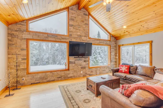 $699,000 | 84 Ruth Road, Carroll, NH 03595