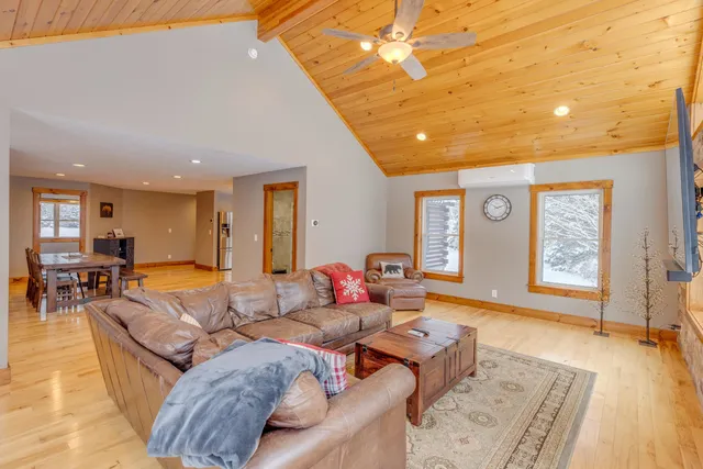 $699,000 | 84 Ruth Road, Carroll, NH 03595