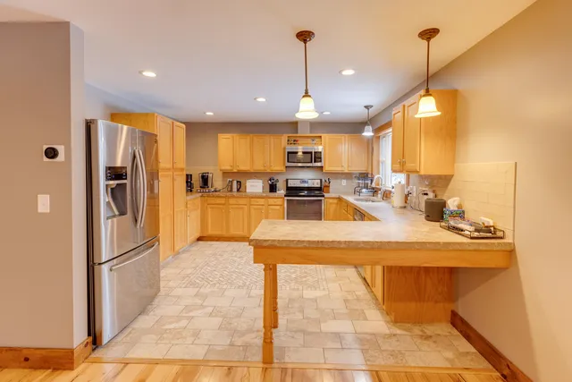 $699,000 | 84 Ruth Road, Carroll, NH 03595