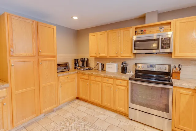 $699,000 | 84 Ruth Road, Carroll, NH 03595