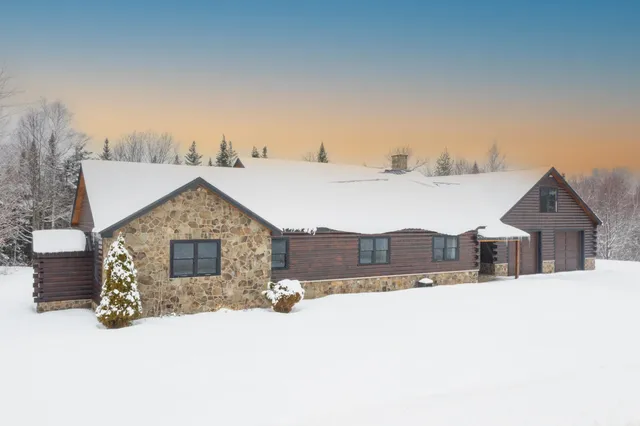 $699,000 | 84 Ruth Road, Carroll, NH 03595