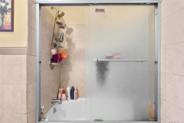 $825,000 | 1146-1148 Iranistan Avenue, Bridgeport, CT 06605