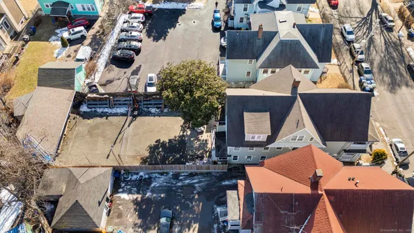 $825,000 | 1146-1148 Iranistan Avenue, Bridgeport, CT 06605