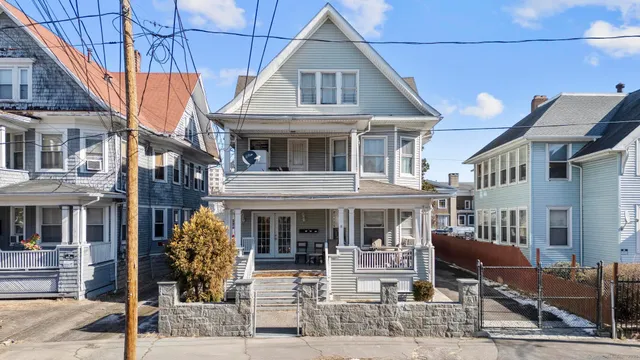 $825,000 | 1146 Iranistan Avenue, Bridgeport, CT 06605