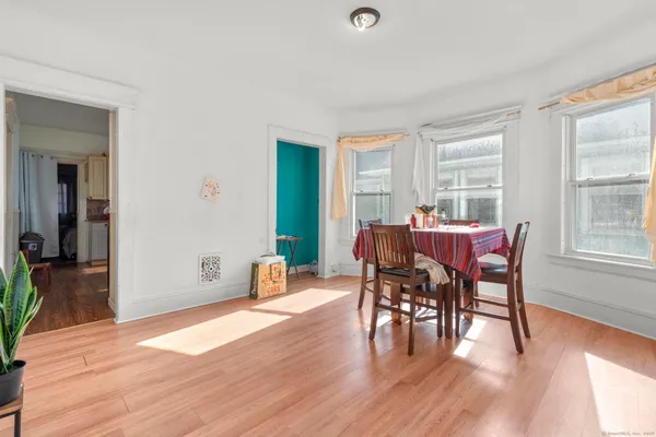 $825,000 | 1146-1148 Iranistan Avenue, Bridgeport, CT 06605