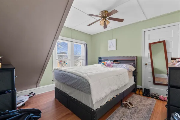 $825,000 | 1146-1148 Iranistan Avenue, Bridgeport, CT 06605