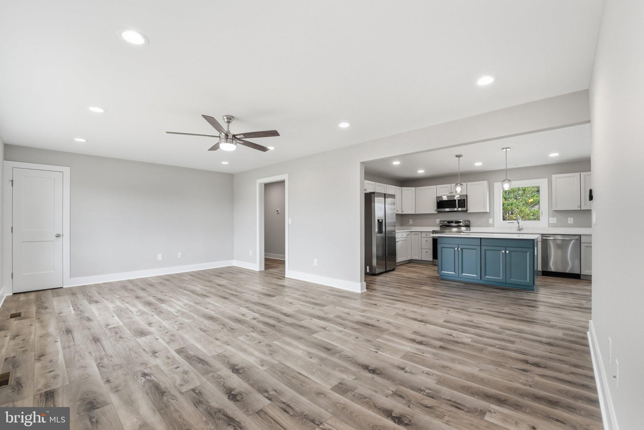 11346 Obannons Mill Road Boston, VA 22713 - Photo 56 of 101 Spacious, modern living area awaits you.