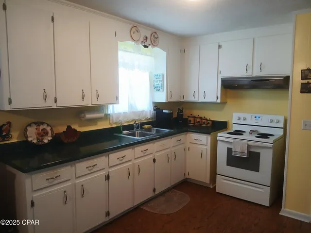 $175,000 | 2080 Gorrie Avenue, Sneads, FL 32460