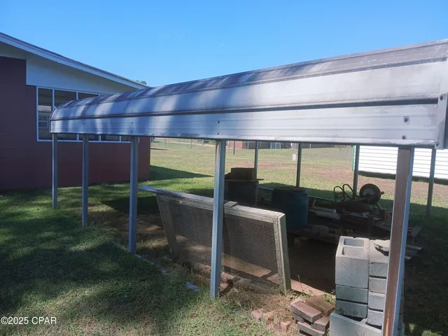 $175,000 | 2080 Gorrie Avenue, Sneads, FL 32460