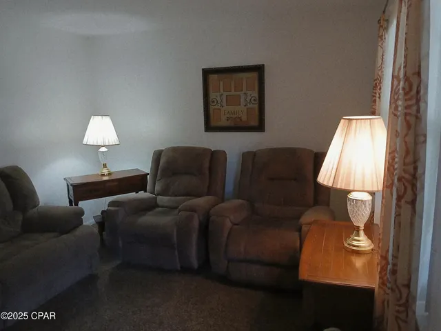 $175,000 | 2080 Gorrie Avenue, Sneads, FL 32460