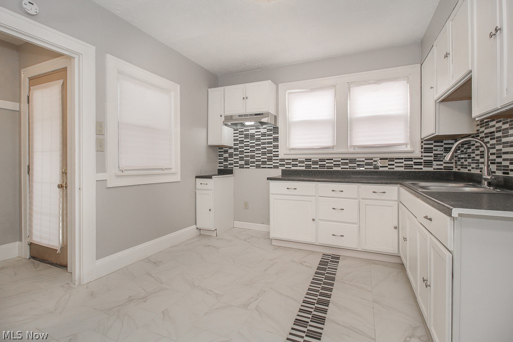 10712 Elmarge Road Cleveland, OH 44105 - Photo 5 of 29 Gallery Image 5