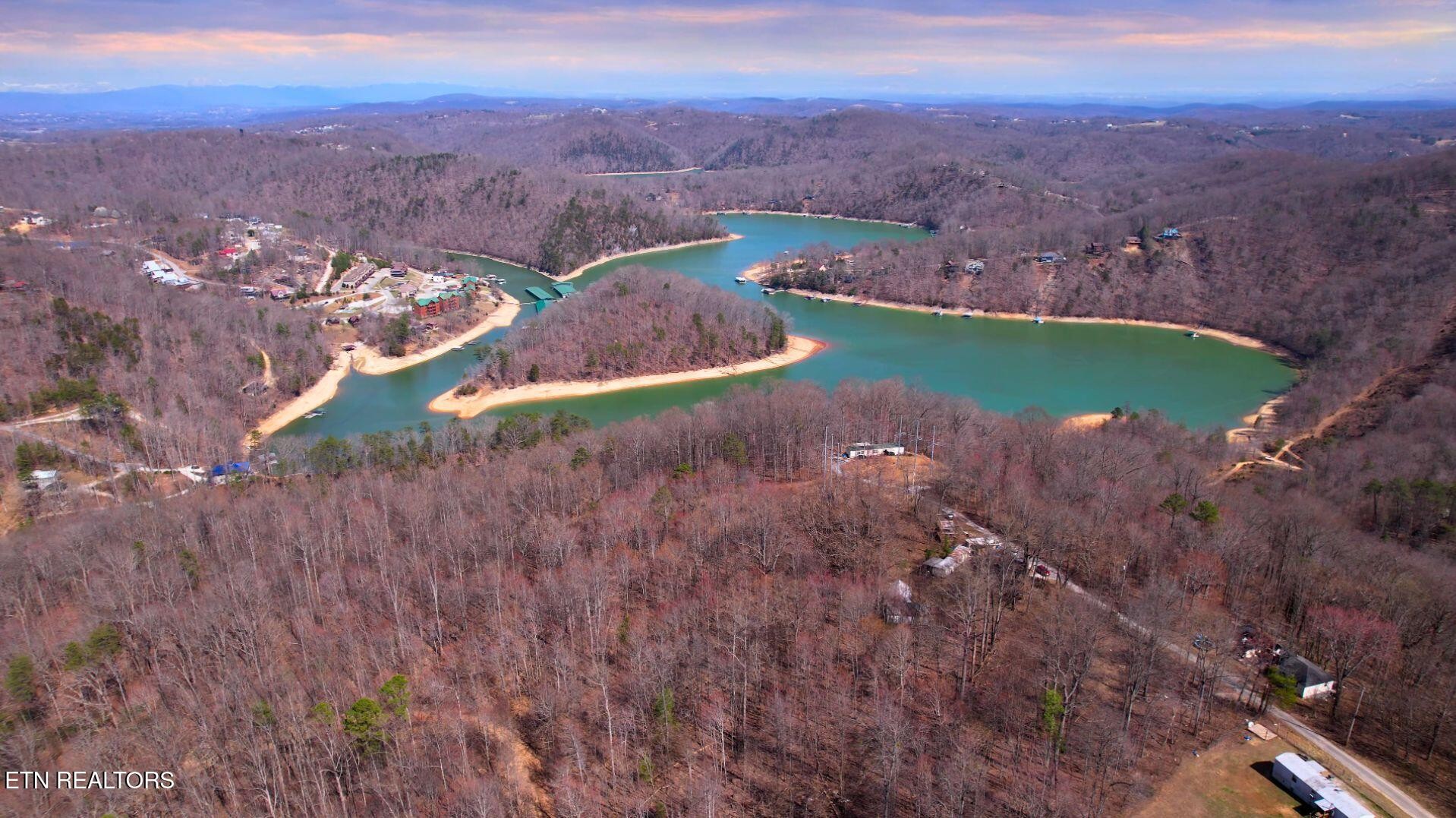 2297 Shady Cove Road Caryville, TN 37714 - Photo 33 of 60 Gallery Image 33