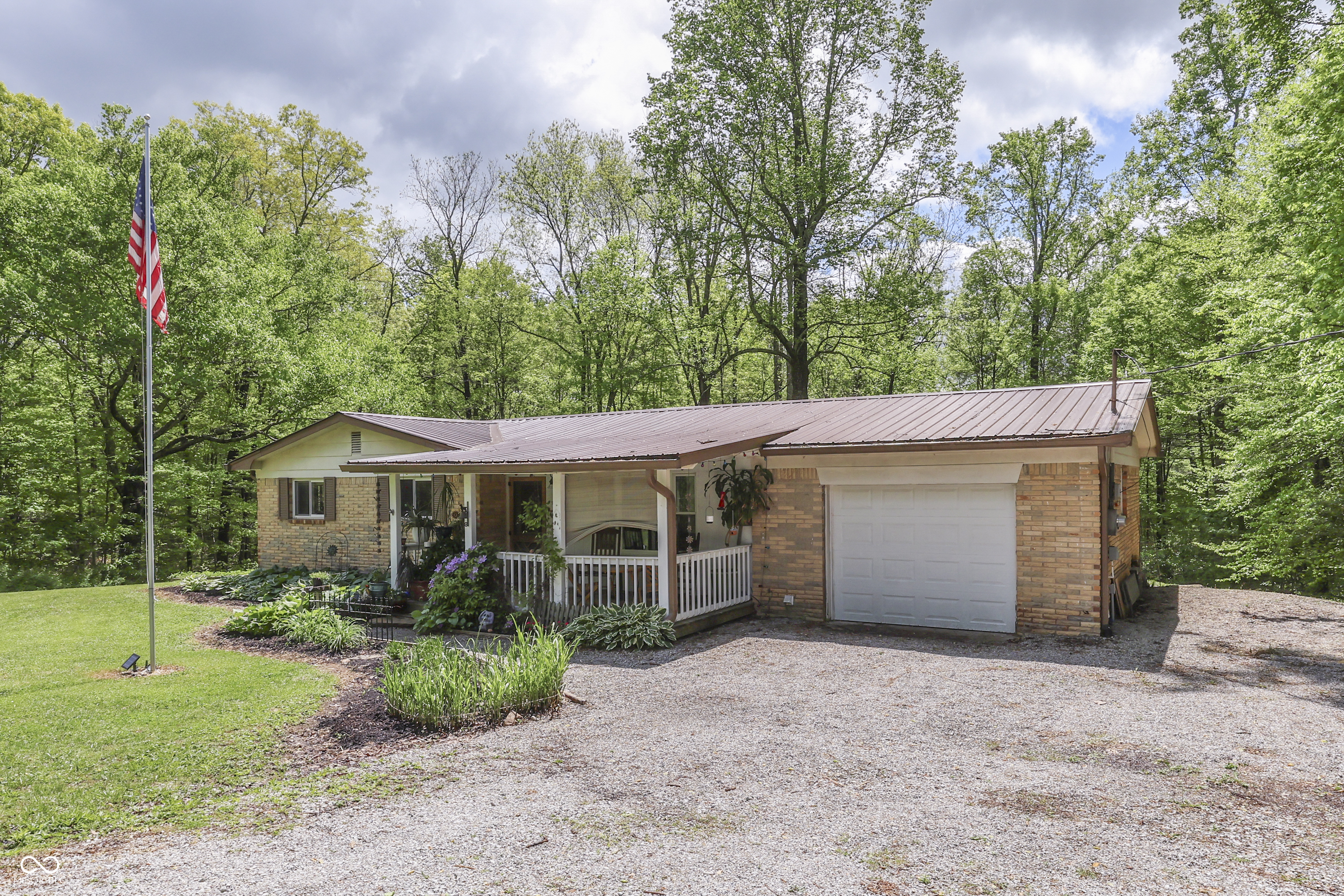 181 West Robertson Road Morgantown, IN 46160 - Photo 2 of 41