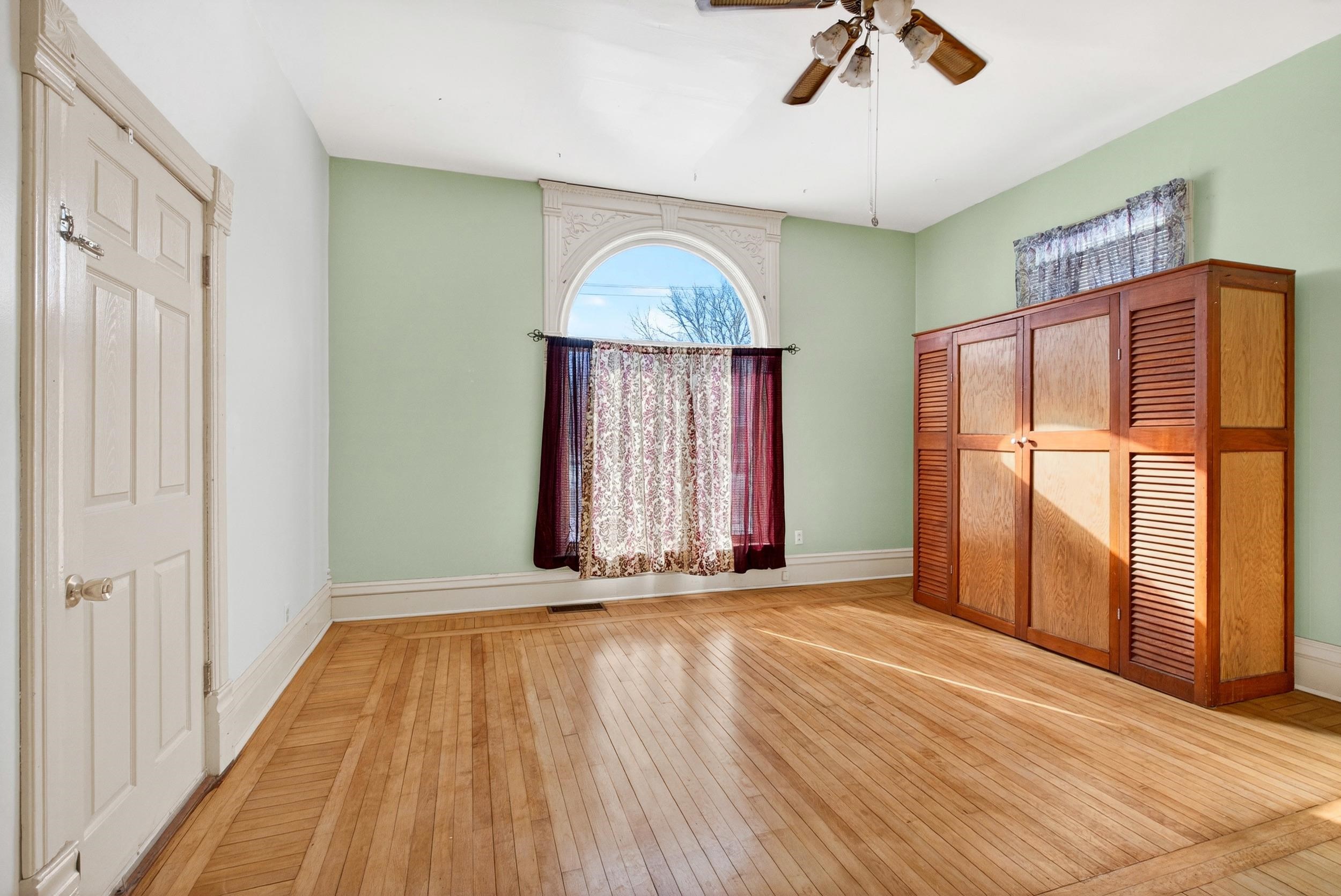 328 East Fond Du Lac Street Ripon, WI 54971 - Photo 4 of 20