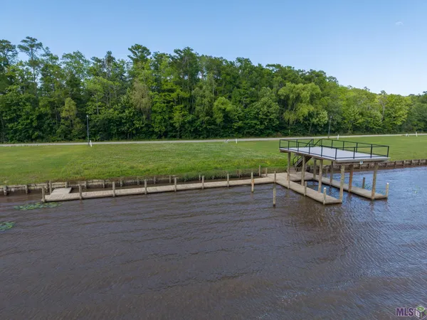 $187,777 | 18718 Bayou Pierre Drive, Maurepas, LA 70449