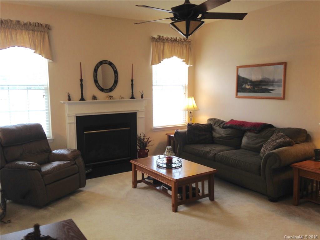 7565 Bluff Point Lane, Unit 61 Denver, NC 28037 - Photo 4 of 15