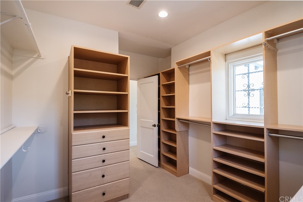 587 26th Street Manhattan Beach, CA 90266 - Photo 17 of 33