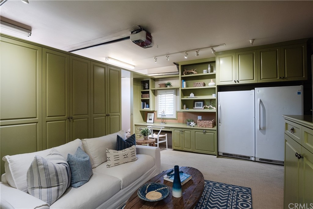 587 26th Street Manhattan Beach, CA 90266 - Photo 22 of 33