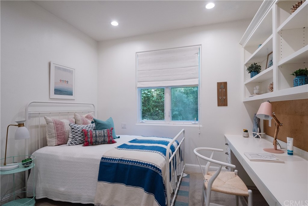 587 26th Street Manhattan Beach, CA 90266 - Photo 30 of 33