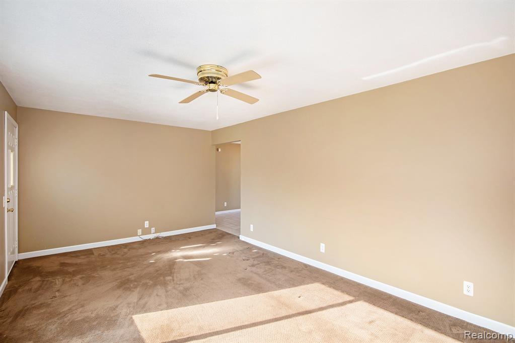 1714 Indian Road Lapeer, MI 48446 - Photo 5 of 35 Gallery Image 5