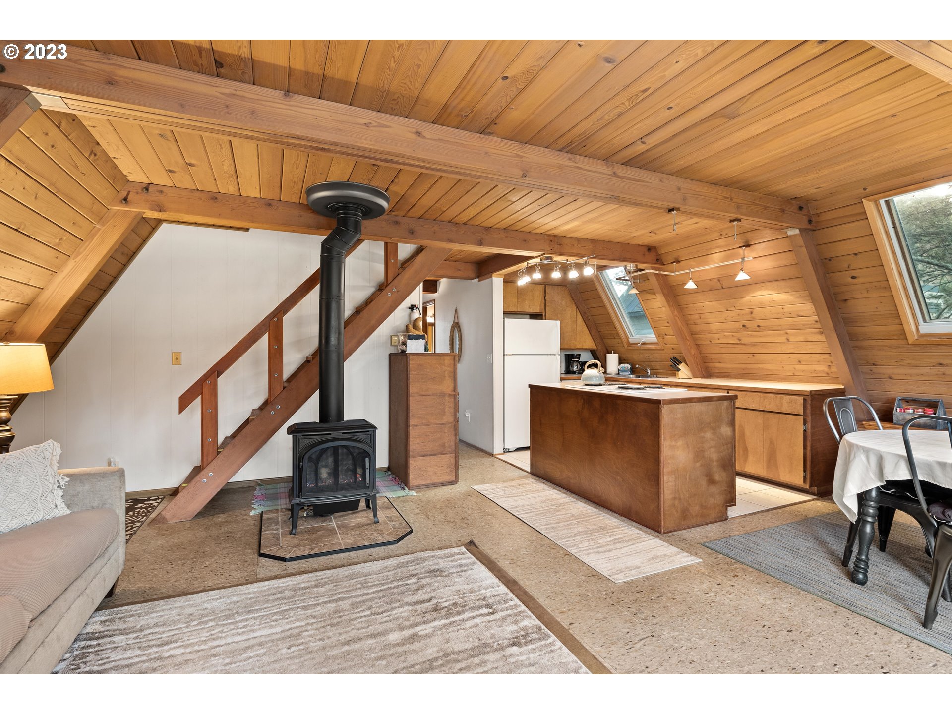 90691 Clark Road Warrenton, OR 97146 - Photo 11 of 32 Gallery Image 11