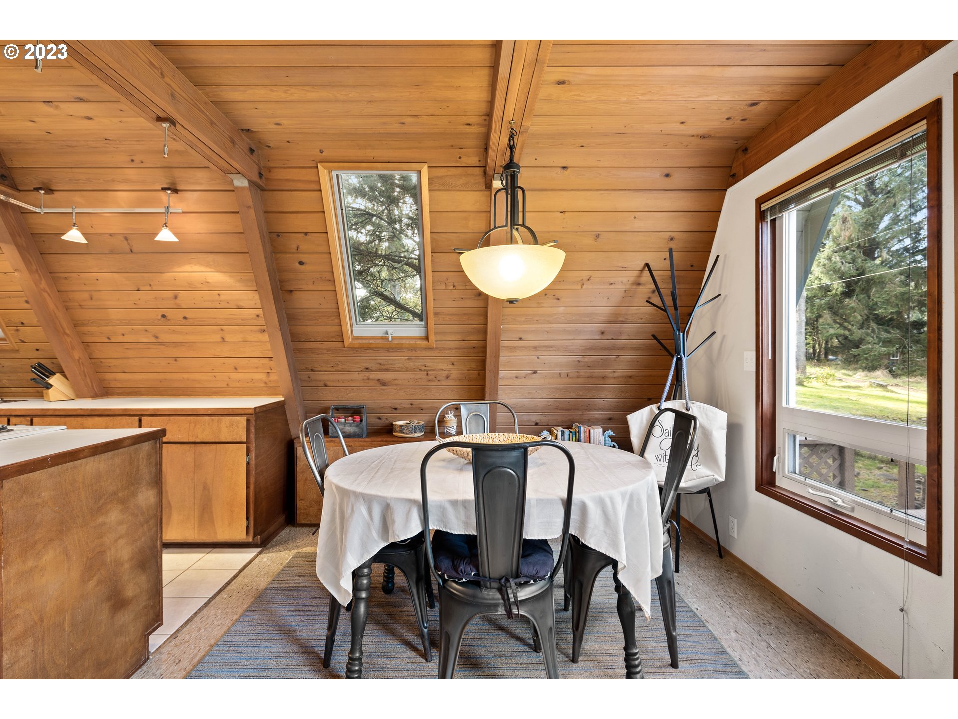 90691 Clark Road Warrenton, OR 97146 - Photo 12 of 32 Gallery Image 12