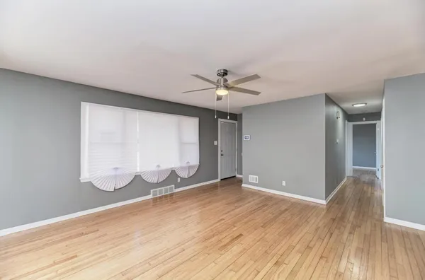 $205,000 | 353 West Hickory Street, Chicago Heights, IL 60411