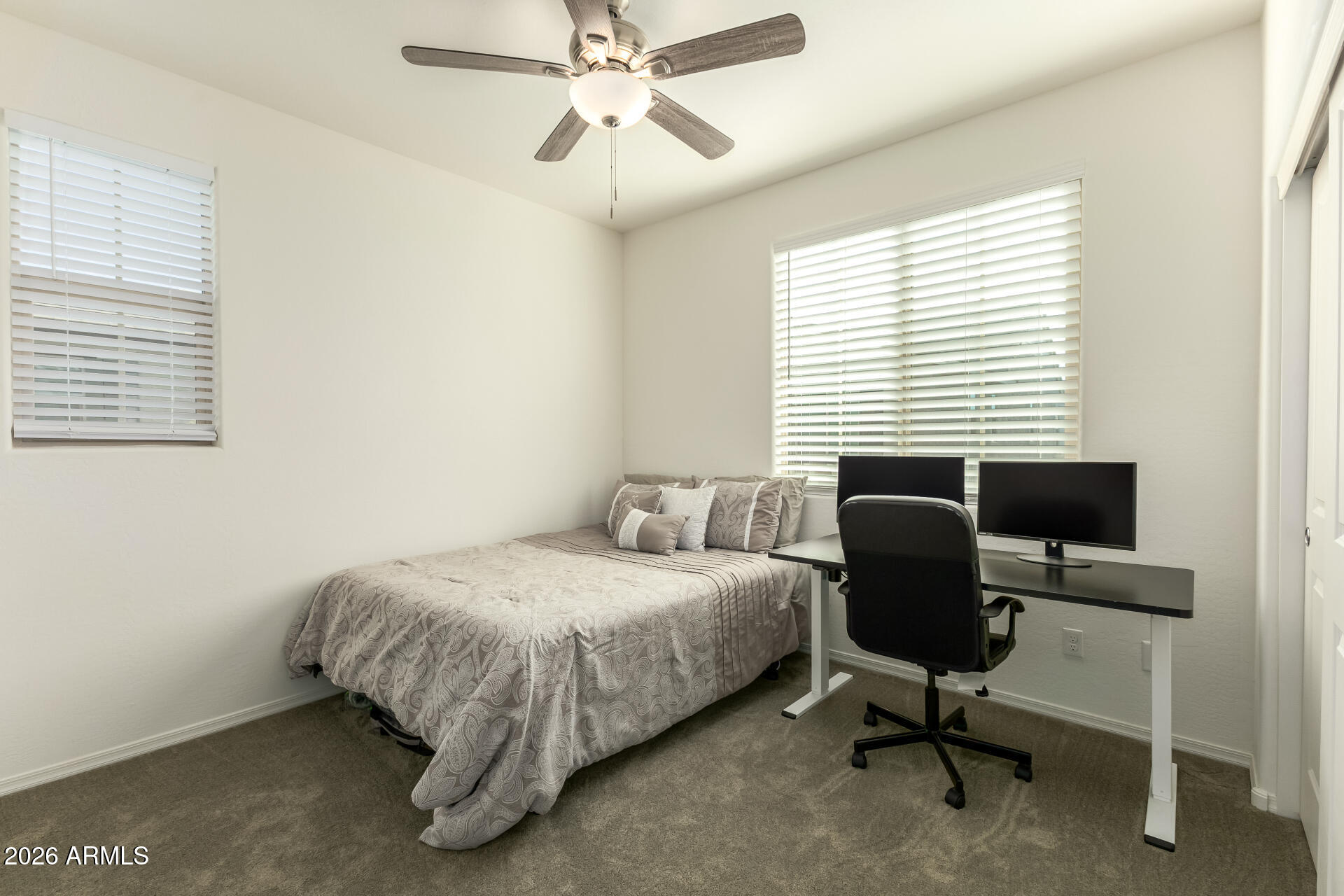 1734 East Hampton Lane Gilbert, AZ 85295 - Photo 19 of 35 19-Hampton