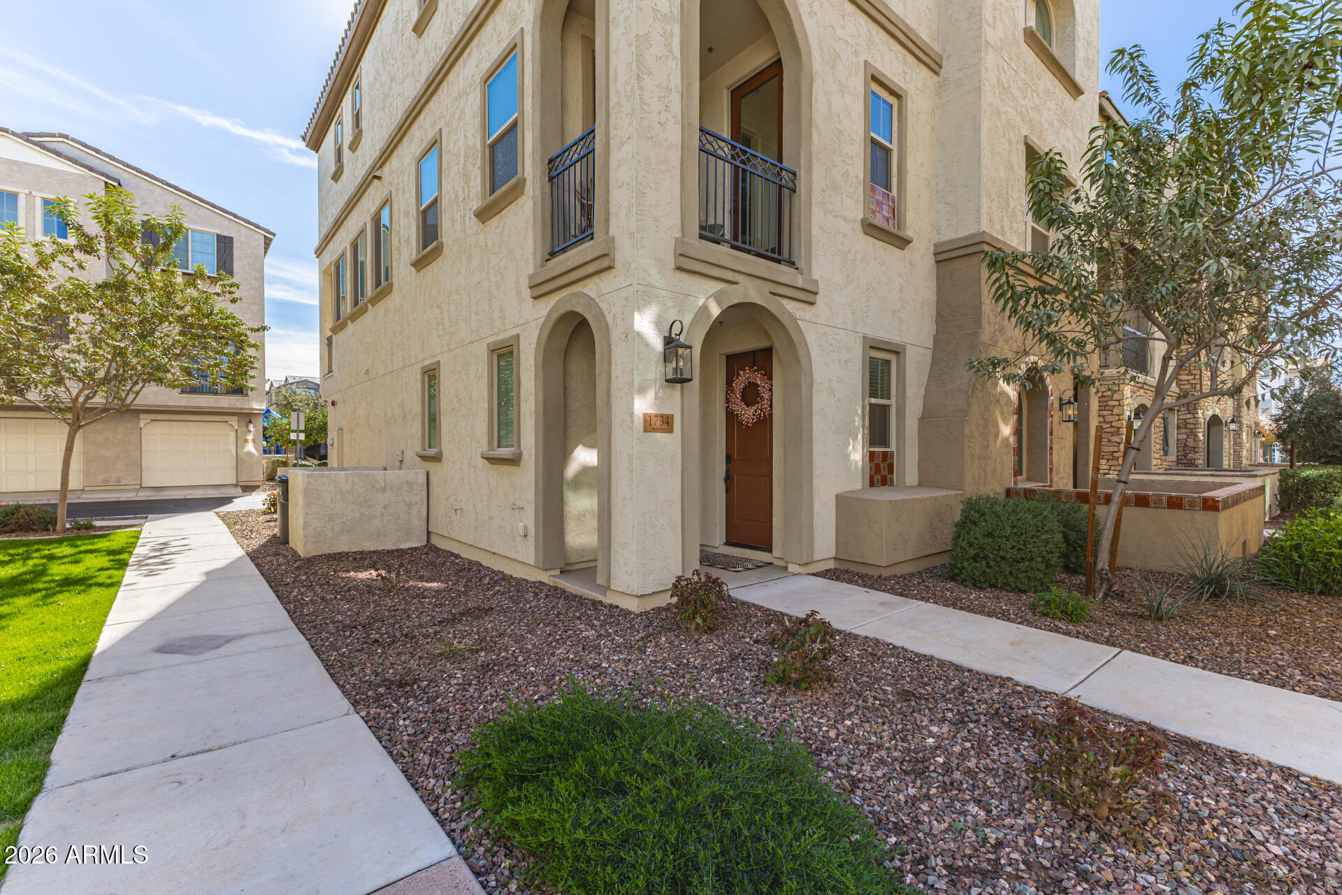 1734 East Hampton Lane Gilbert, AZ 85295 - Photo 2 of 35 02-Hampton