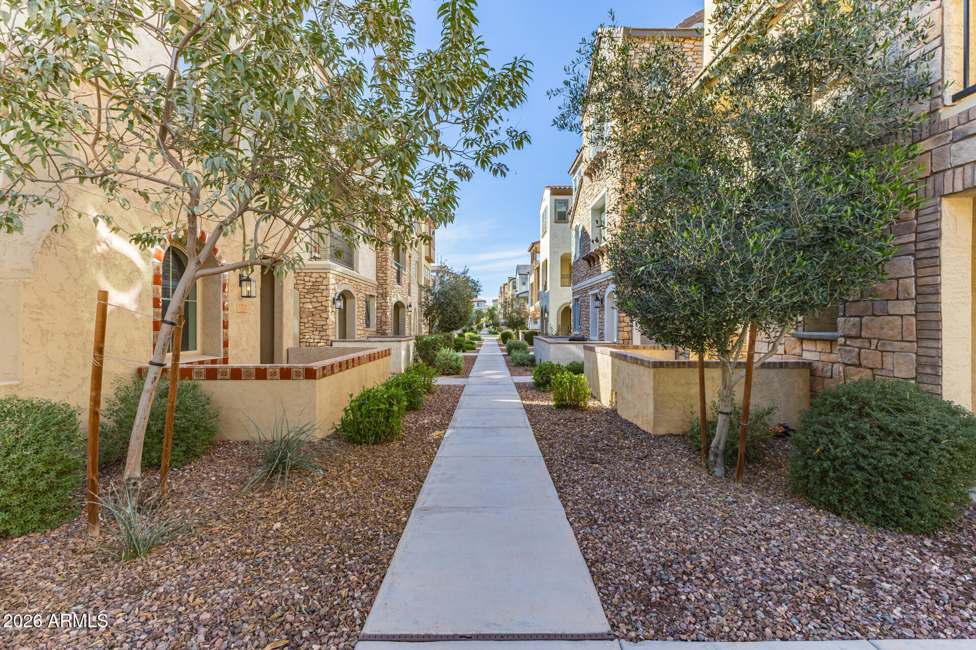 1734 East Hampton Lane Gilbert, AZ 85295 - Photo 26 of 35 26-Hampton