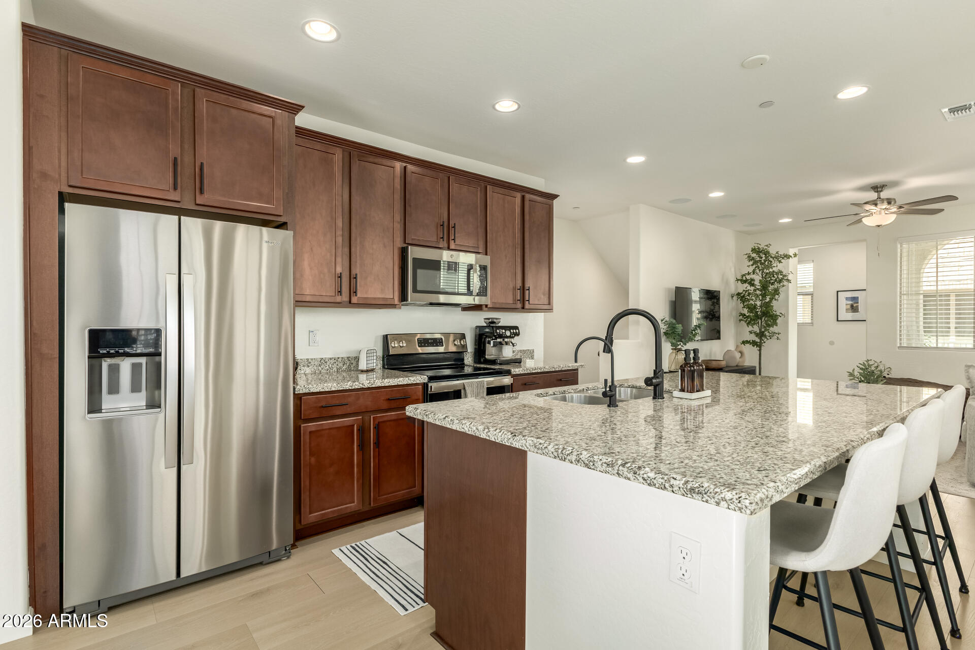 1734 East Hampton Lane Gilbert, AZ 85295 - Photo 9 of 35 09-Hampton