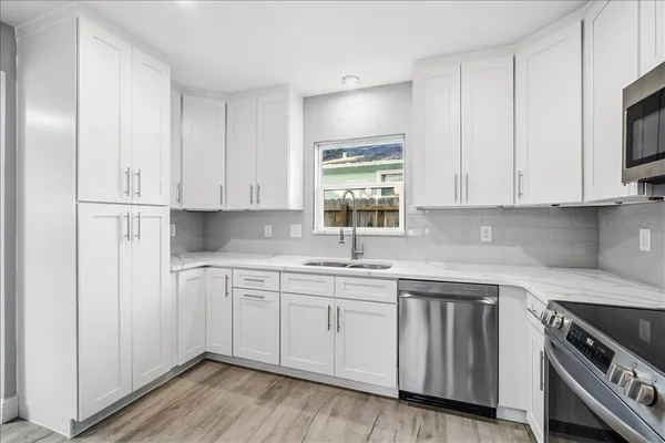 $399,980 | 701 2nd Street Southeast, Largo, FL 33770