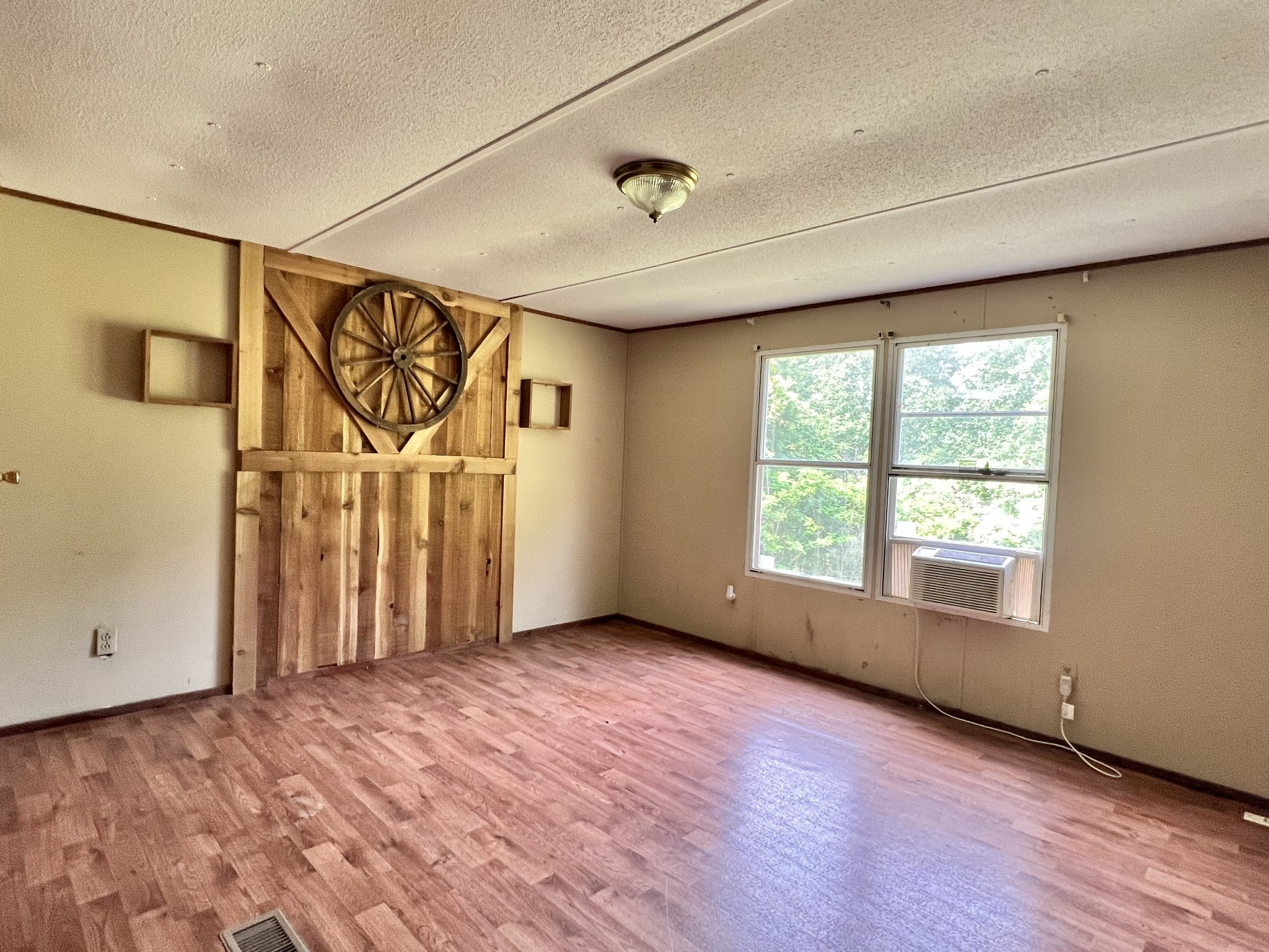 786 Brownfield Road Dover, TN 37058 - Photo 16 of 19 Gallery Image 16