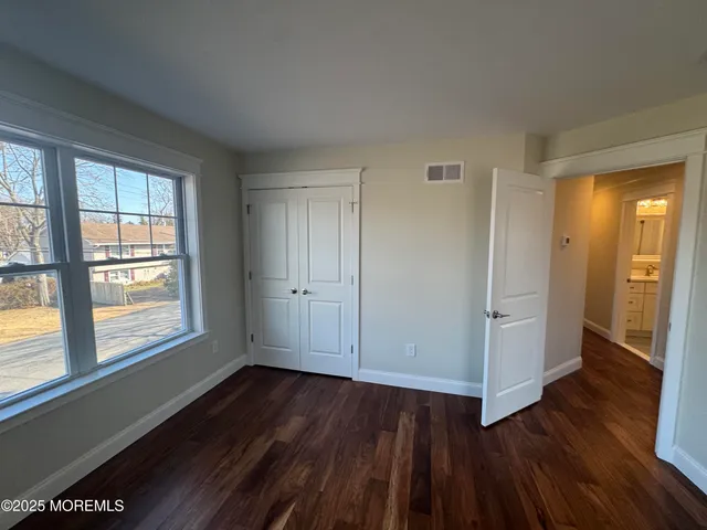 a view of a houses with a yard