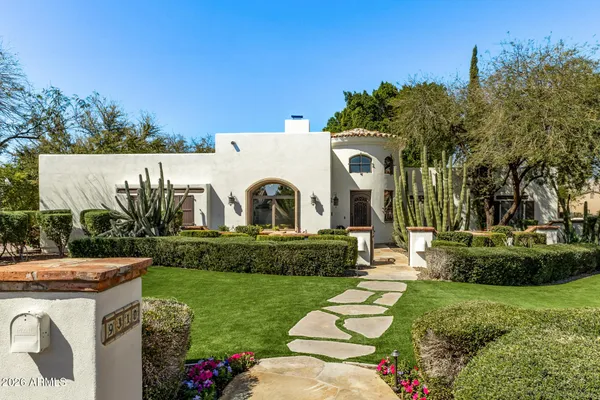 $2,400,000 | 9310 South Bala Drive, Tempe, AZ 85284