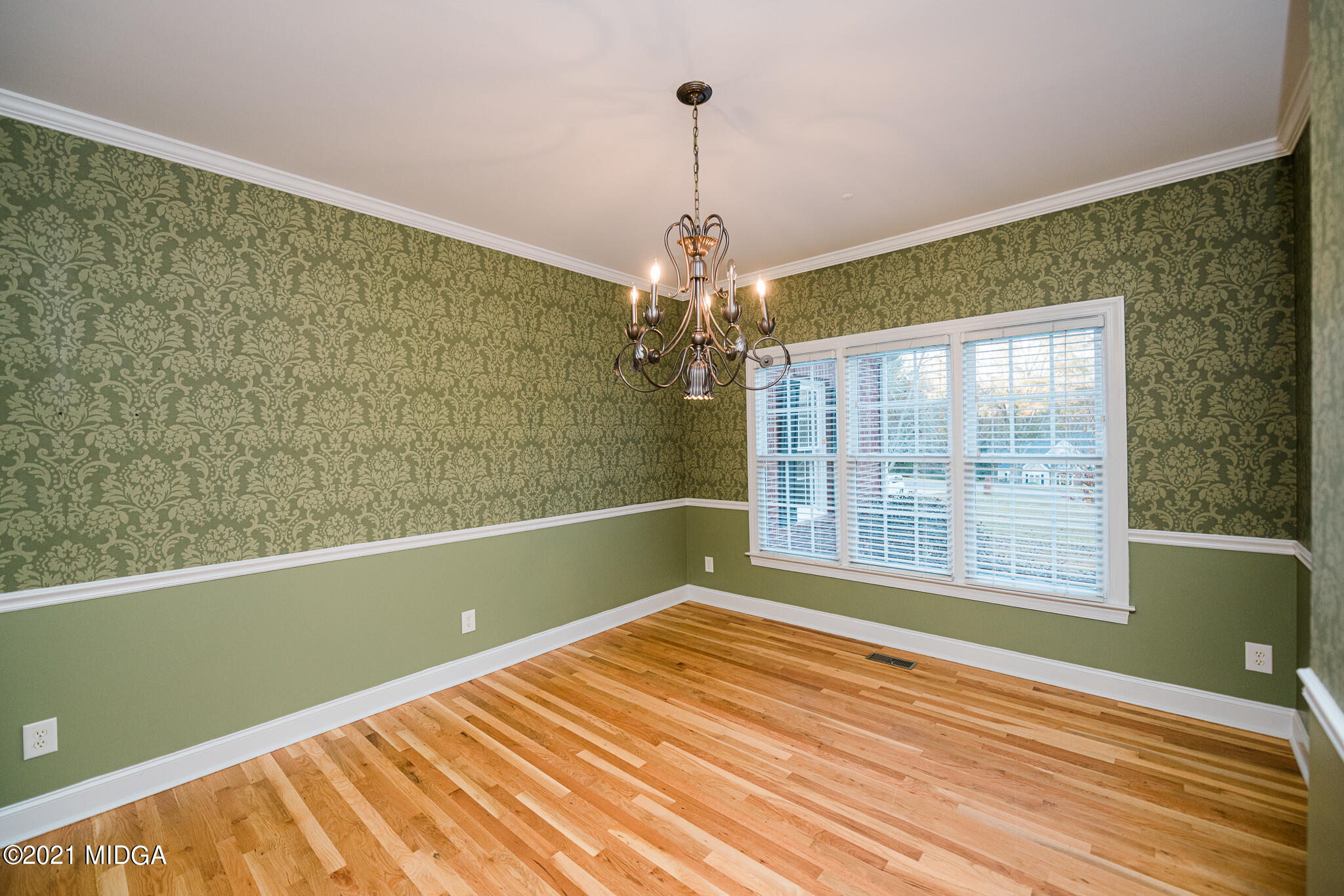 116 Hampton Ridge Road Macon, GA 31220 - Photo 11 of 77 a view of a room with window wooden floor and front door