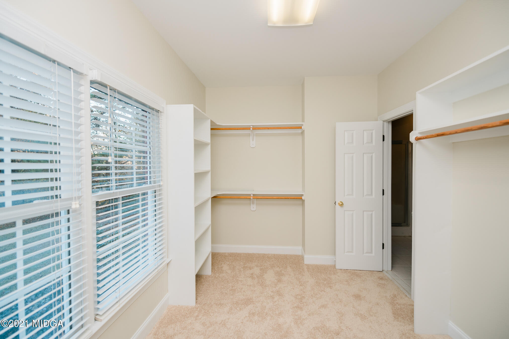 116 Hampton Ridge Road Macon, GA 31220 - Photo 33 of 77 a view of an empty room with a window