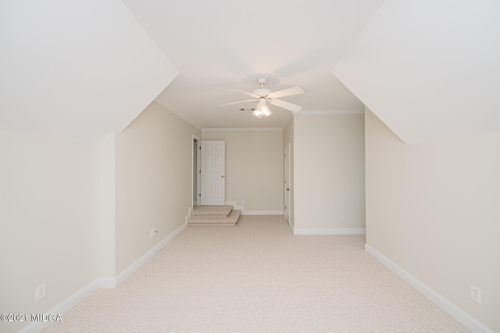116 Hampton Ridge Road Macon, GA 31220 - Photo 39 of 77 a view of an empty room