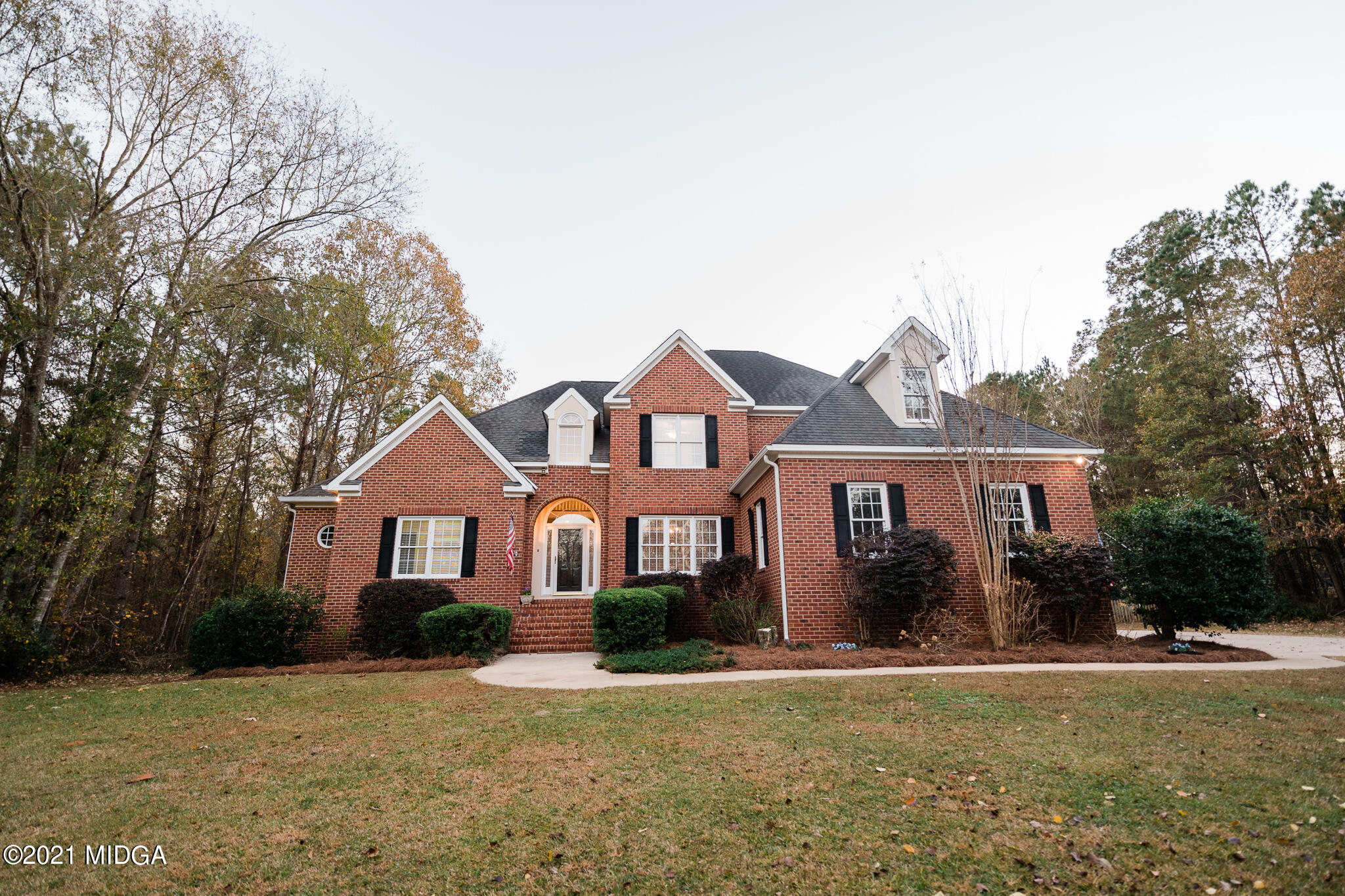 116 Hampton Ridge Road Macon, GA 31220 - Photo 77 of 77 front view of house with a yard